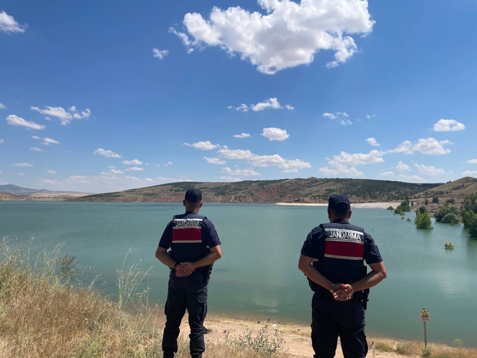 Jandarmadan Uzunlu Göleti ve Baraj Çevresinde Güvenlik Mesaisi