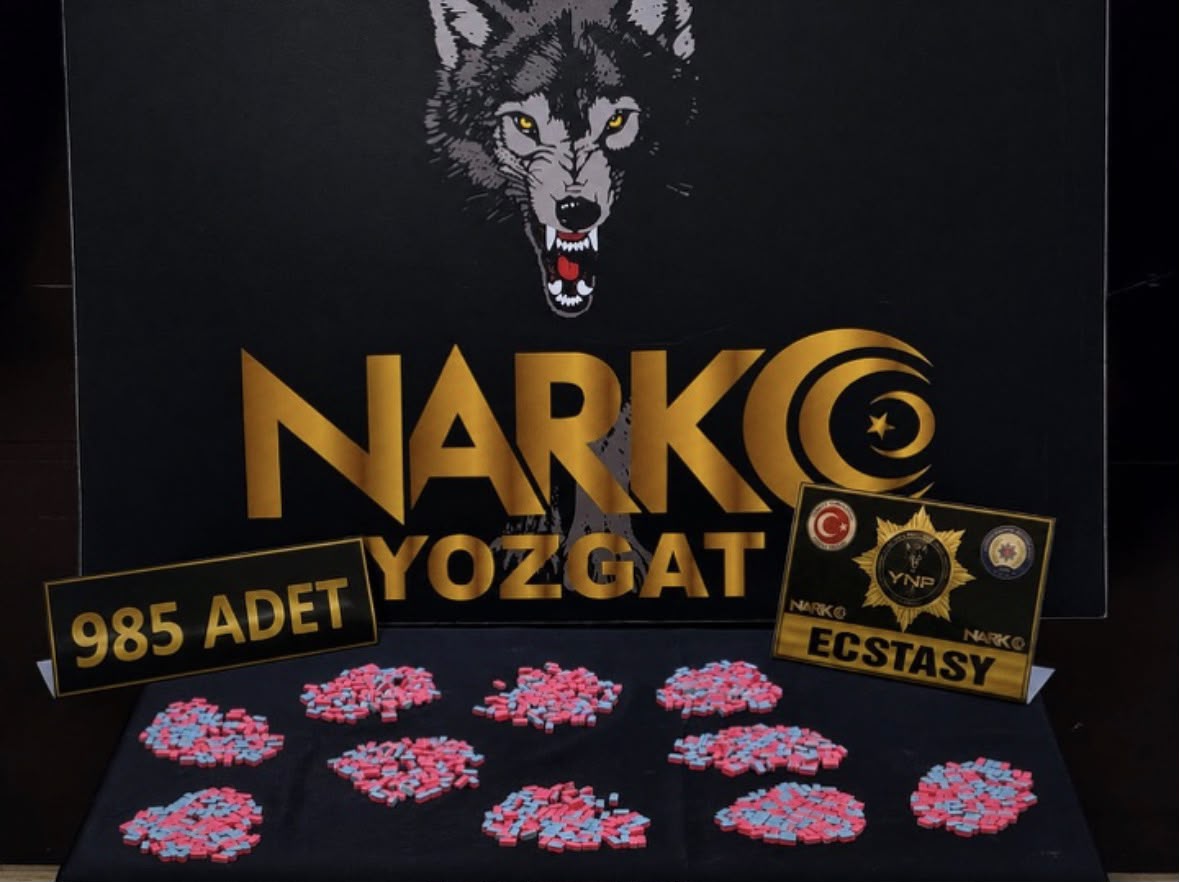 Yozgat'ta Uyuşturucu Operasyonu: 985 Adet Ecstasy Hap Ele Geçirildi