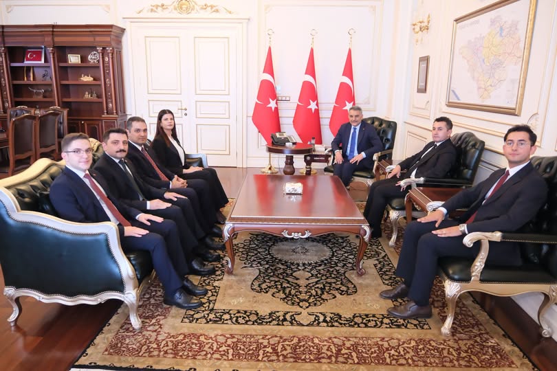 Yozgat'ta Yeni Kaymakamlar ve Vali Yardımcıları Göreve Başladı: Vali Özkan'dan İlk Kabul