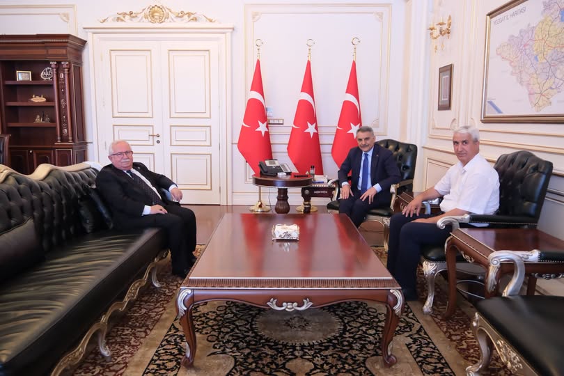 Sarıkaya’daki Çalışmalar Valilik Gündeminde: Başkan Ünal’dan Vali Özkan’a Bilgilendirme