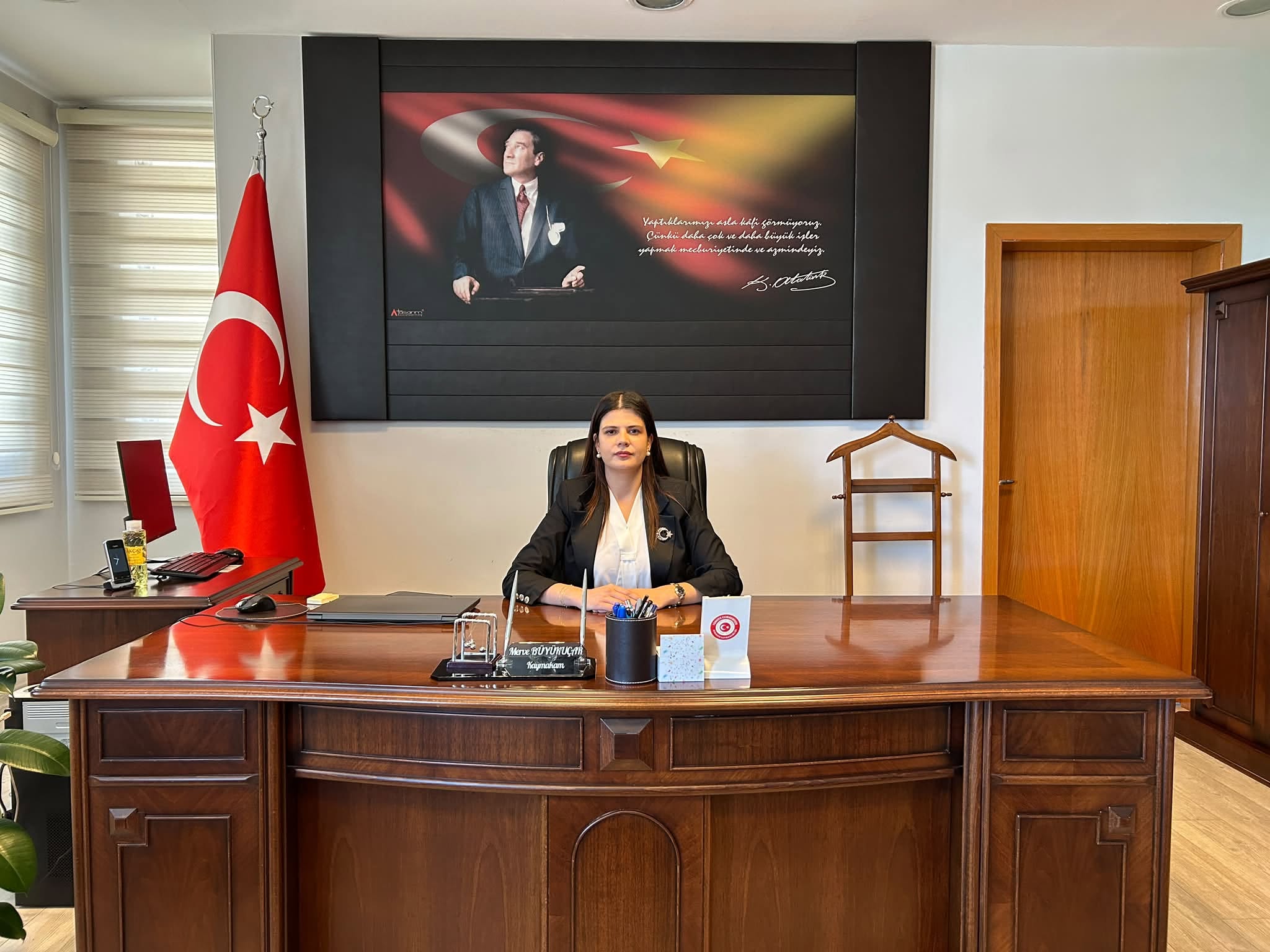 Aydıncık'ta Yeni Dönem Başladı: Kaymakam Merve Ayşe Büyükuçar Görevine Başladı