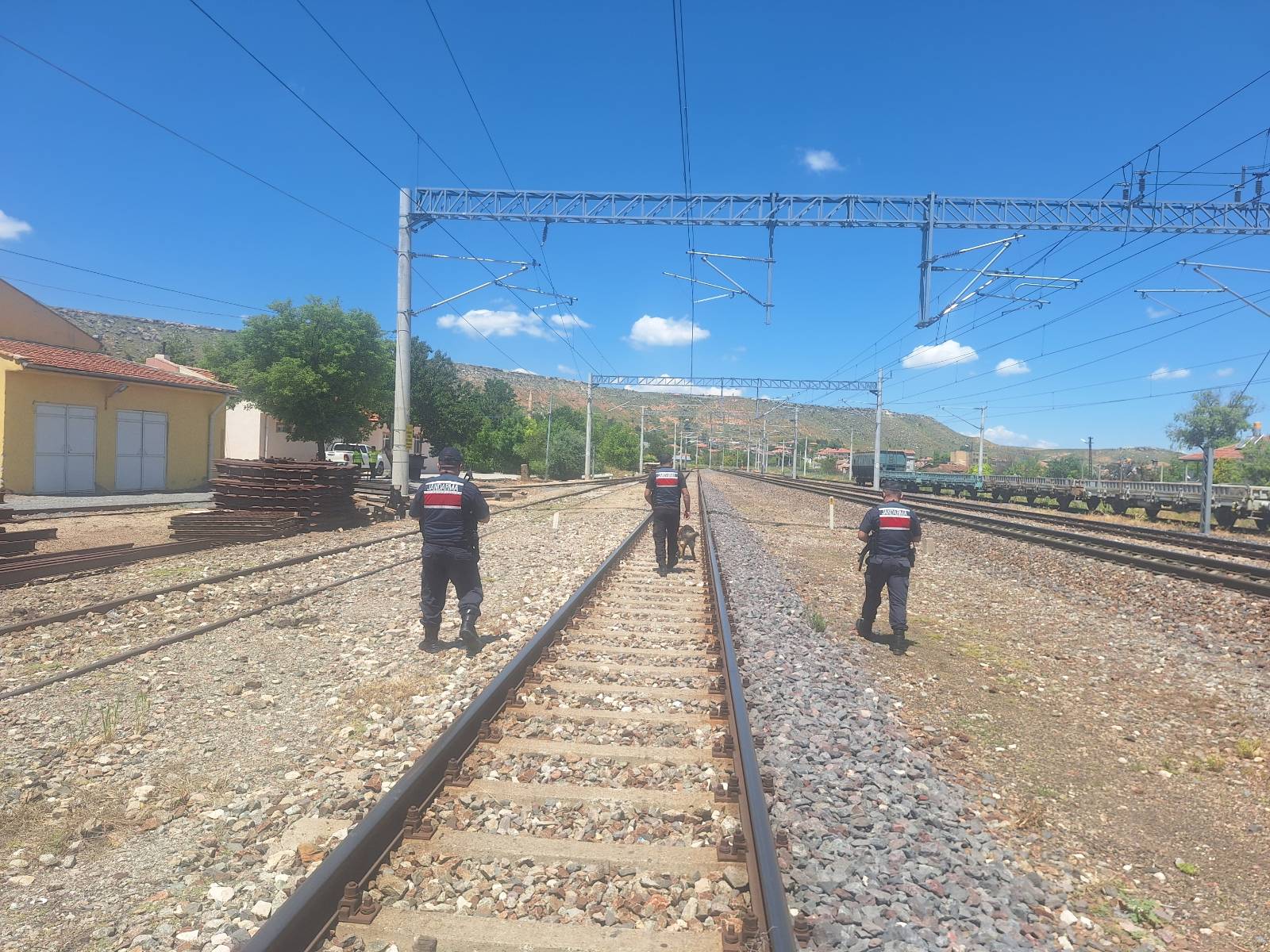 Jandarmadan Yozgat'ta Demiryolu Güvenliği İçin Özel Operasyon