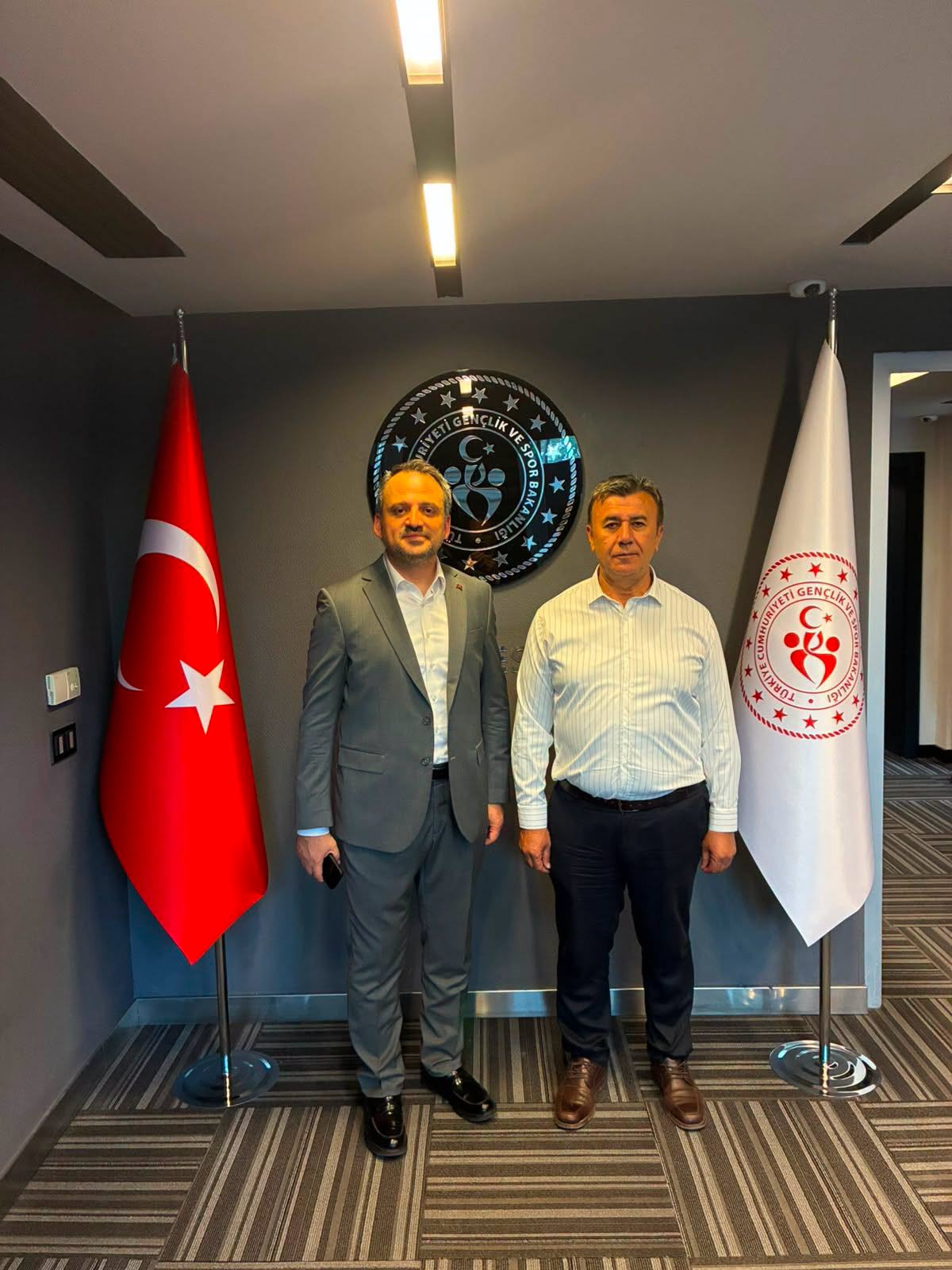 Kadışehri'ne Kapalı Spor Salonu İçin Ankara Teması