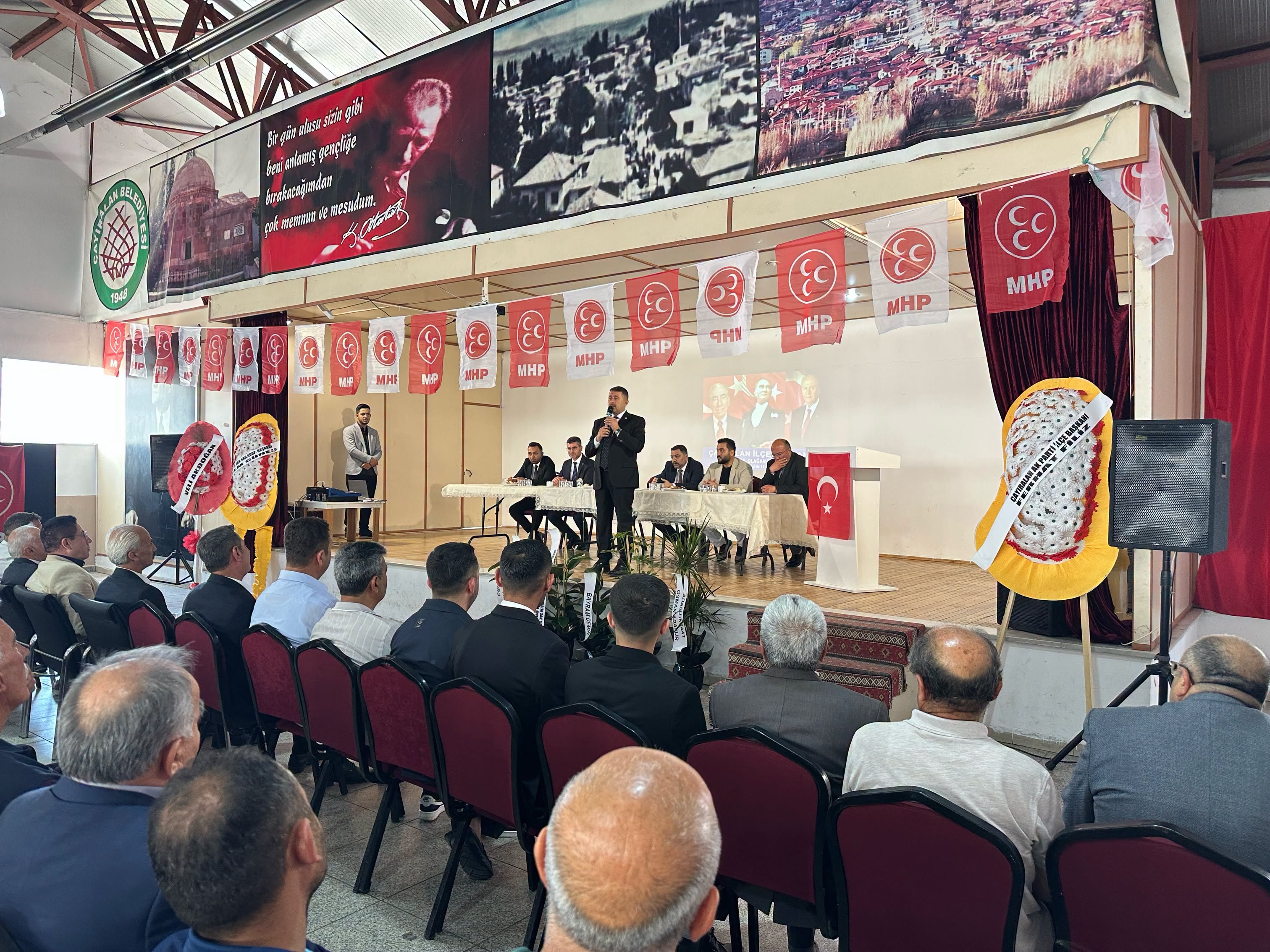 MHP Çayıralan’da Yeni Dönem: Osman Şahin İlçe Başkanı Seçildi