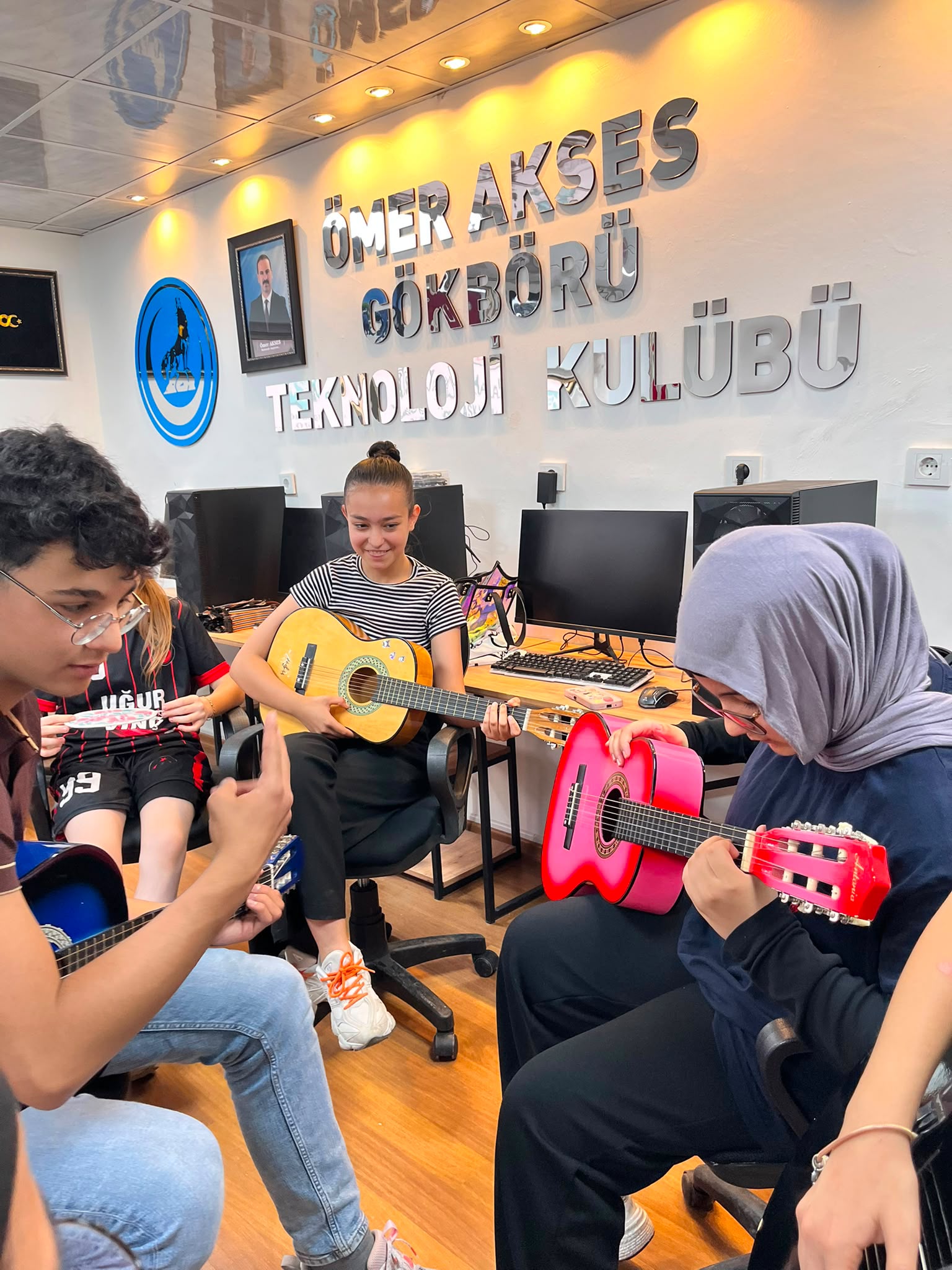 Ülkü Ocakları Yozgat'ta Gençler Sanatla Geleceğe Hazırlanıyor