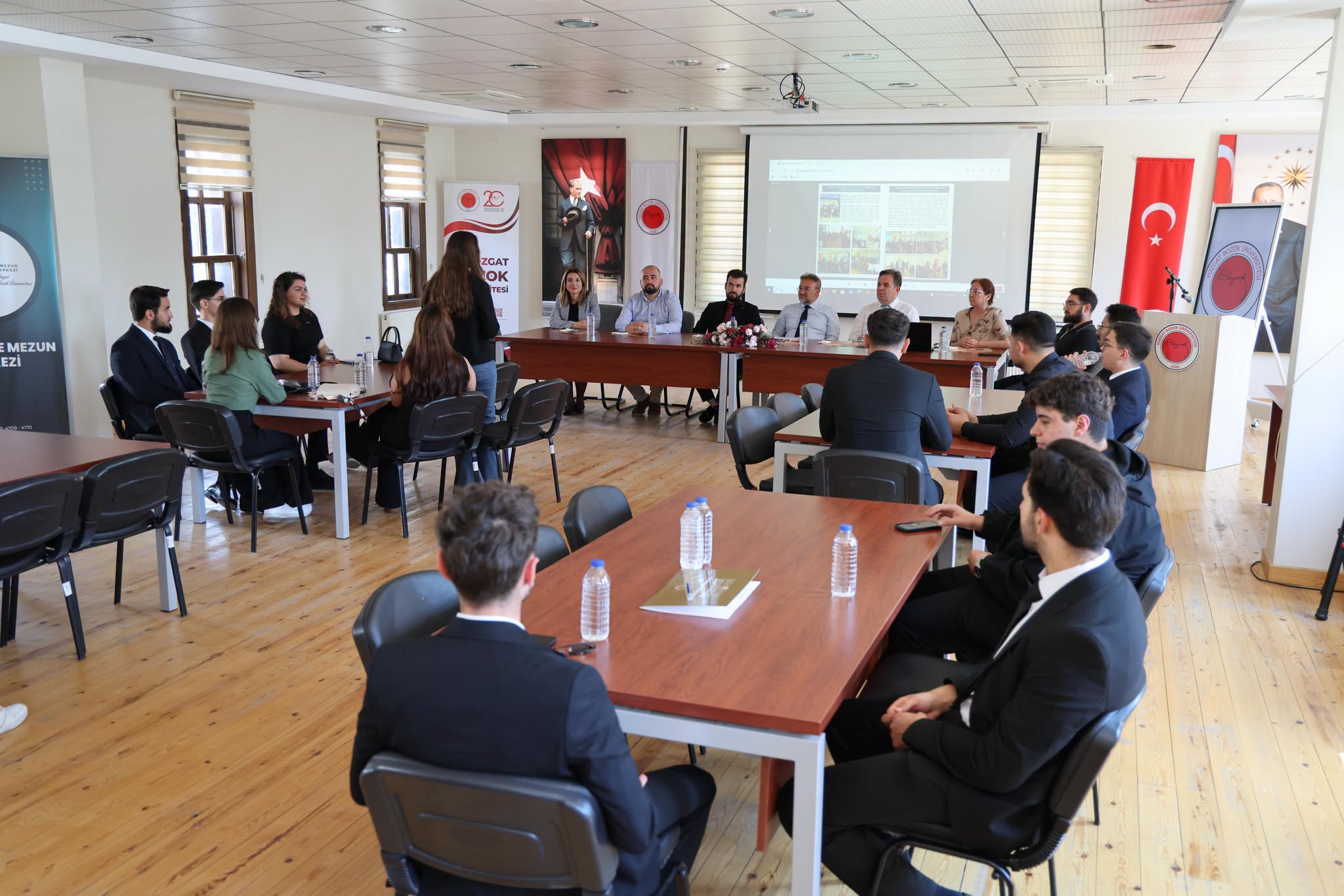 Bozok Üniversitesi Mezunlarını İş Dünyasıyla Buluşturuyor