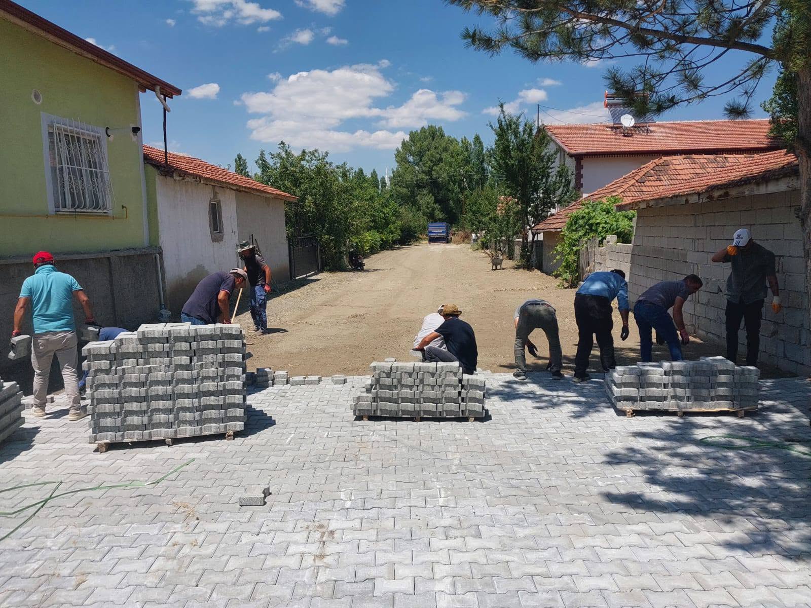 Çiğdemli'de Kilit Parke Seferberliği