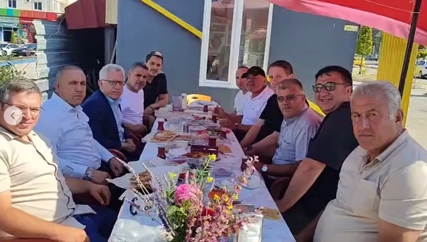 Başkan Arslan Güne Taksici Esnafıyla Başladı: Sorunlar Yerinde Dinlendi