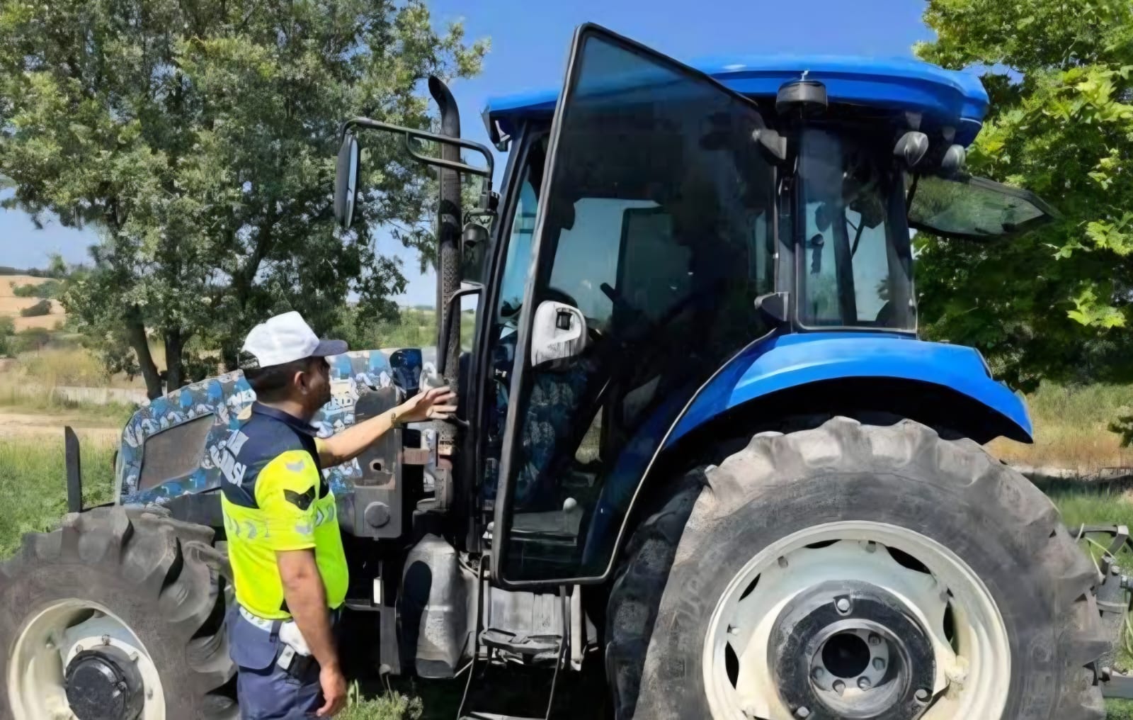 Jandarma Durdurdu, Alkolmetre Şaşırttı: 3,77 Promil Alkollü Çıktı