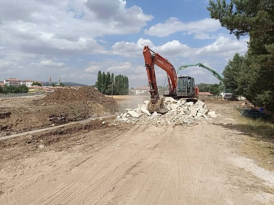 DSİ'den Çandır'da Taşkın Riskine Karşı Yoğun Mesai