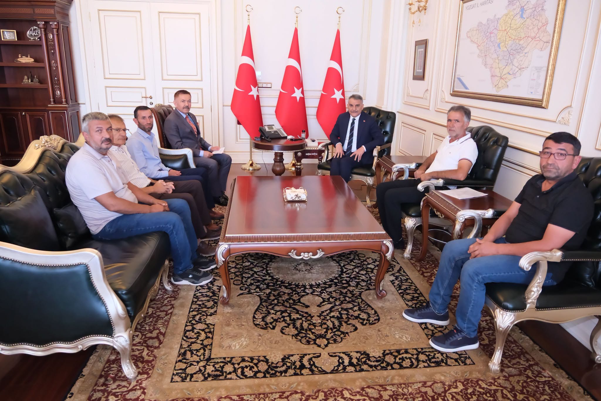 Muhtarlar Taleplerini Vali Özkan'a İletti