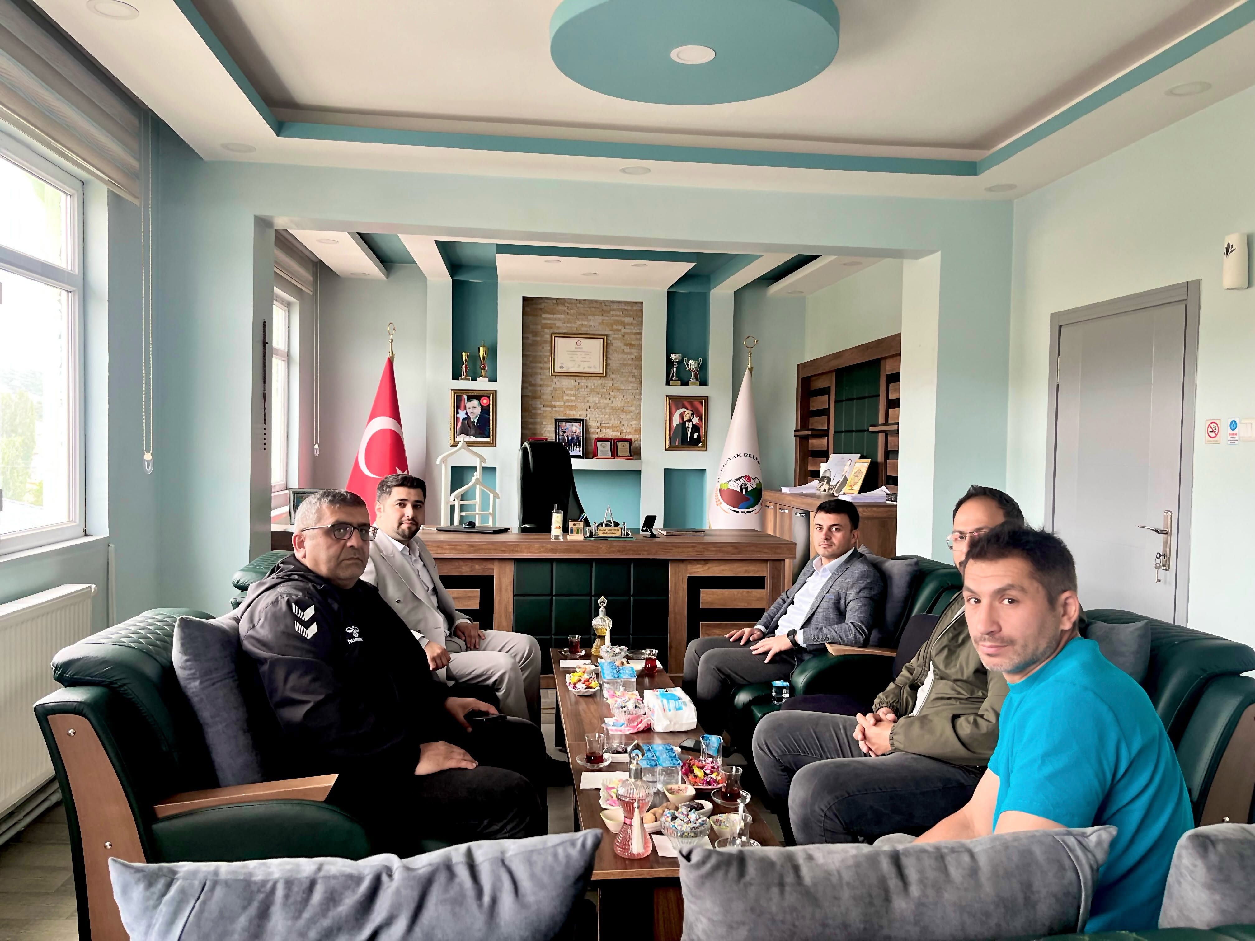 Özükavak’ta Sağlık Hizmetleri Masaya Yatırıldı