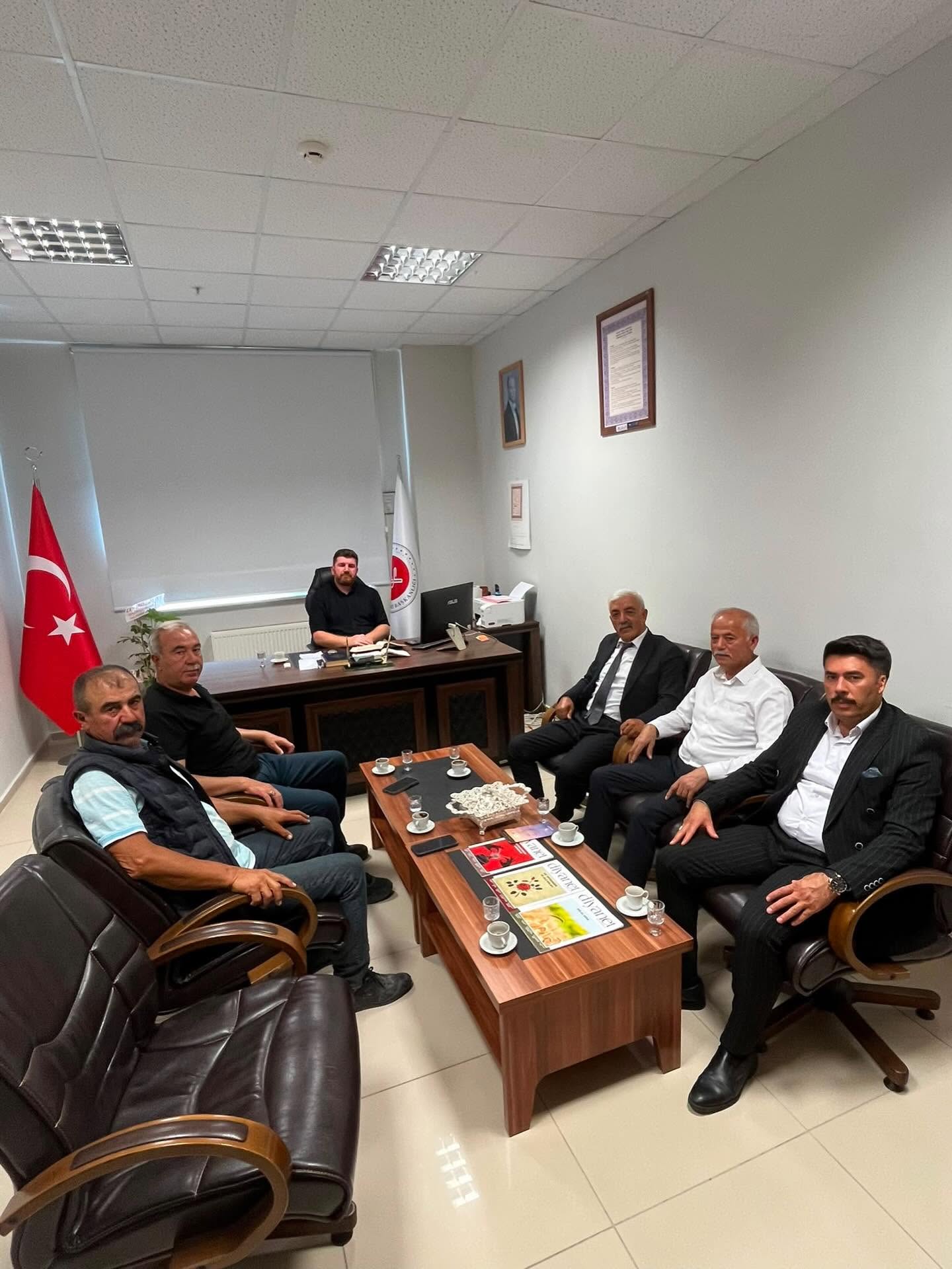 Ülkü Ocakları ve MHP’den İlçe Müftülüğüne Ziyaret