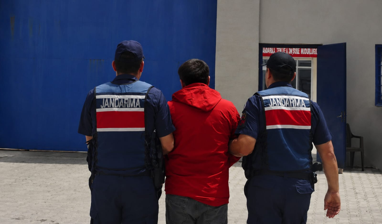 Yozgat’ta Jandarma Harekete Geçti: 4 Aranan Şahıs Suçlarıyla Birlikte Yakalandı