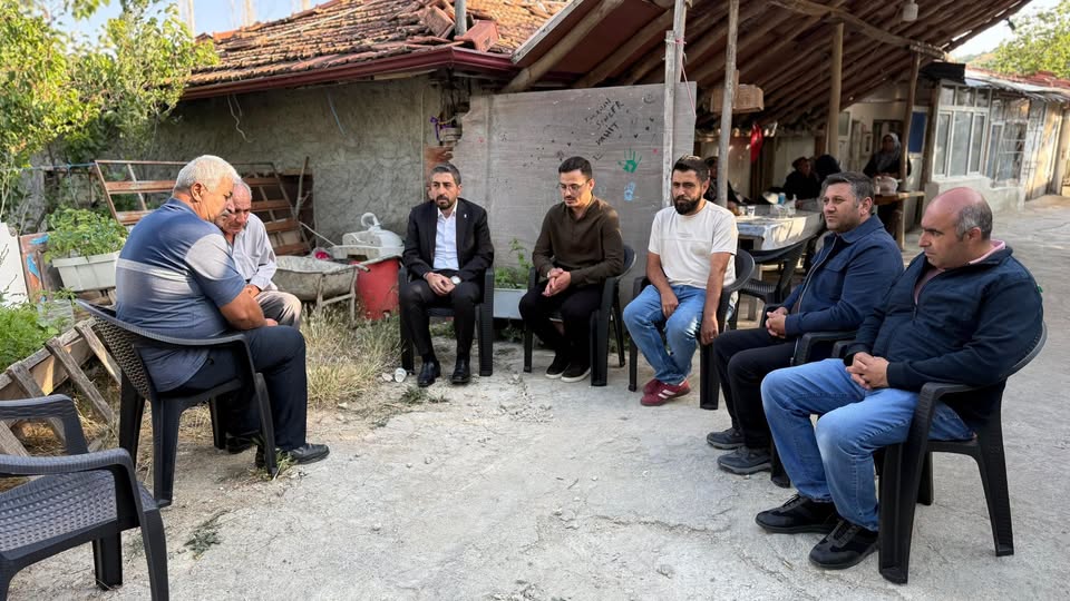 AK Parti Yozgat’tan Gezginci Ailesine Taziye Ziyareti