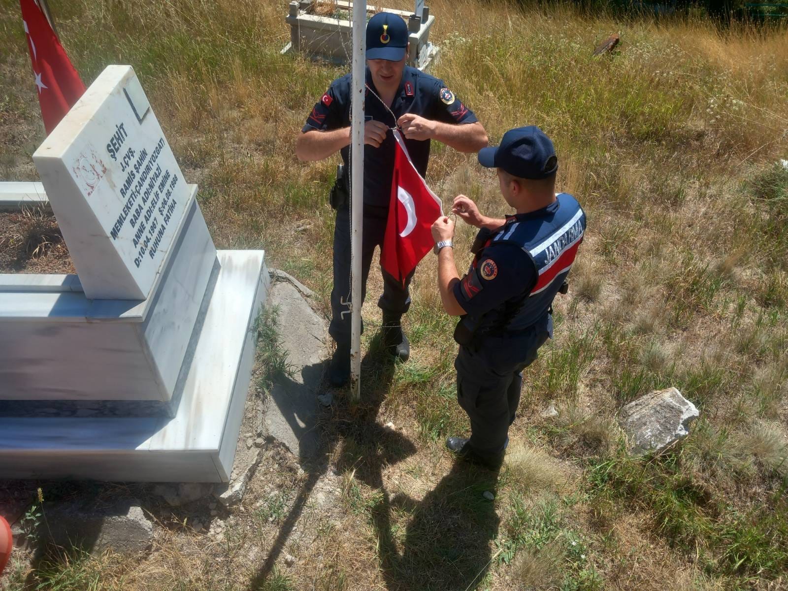 Çandır’da Şehit Mezarlarına Vefa