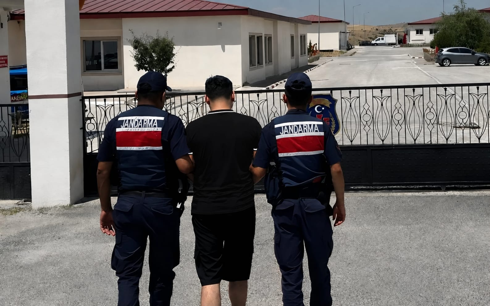 Akdağmadeni, Sorgun ve Kadışehri’nde Jandarma Operasyonu: 4 Yakalama