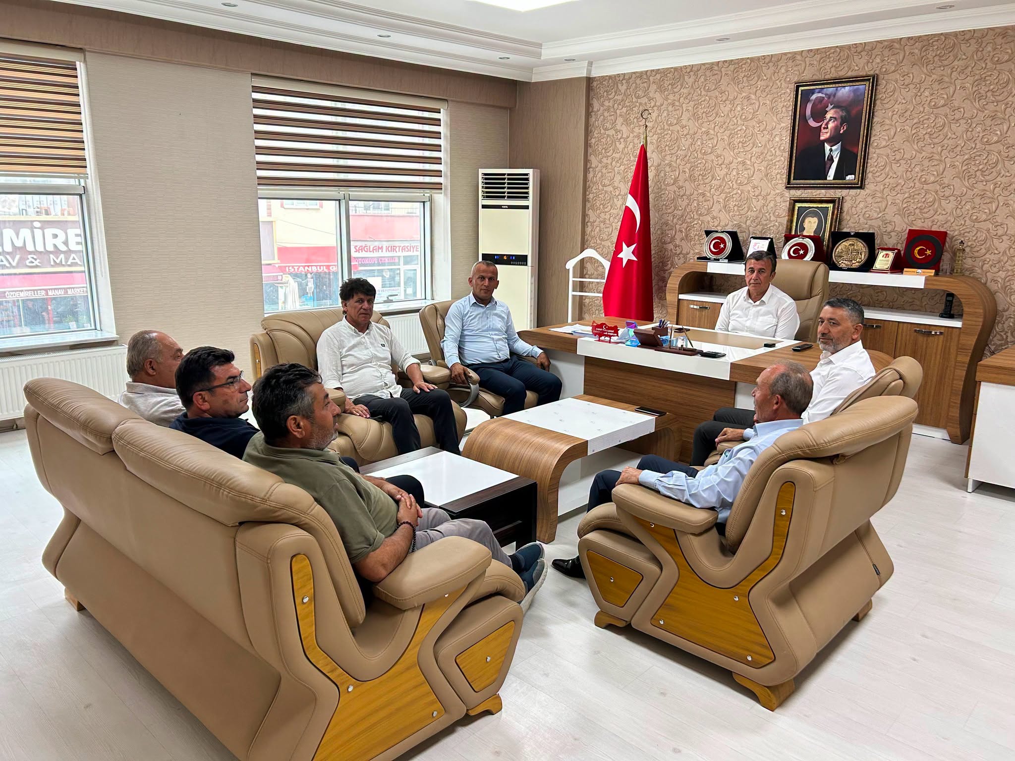 Kadışehri’nin Geleceği İçin Buluştular: Derneklerden Başkan Karadavut’a Ziyaret