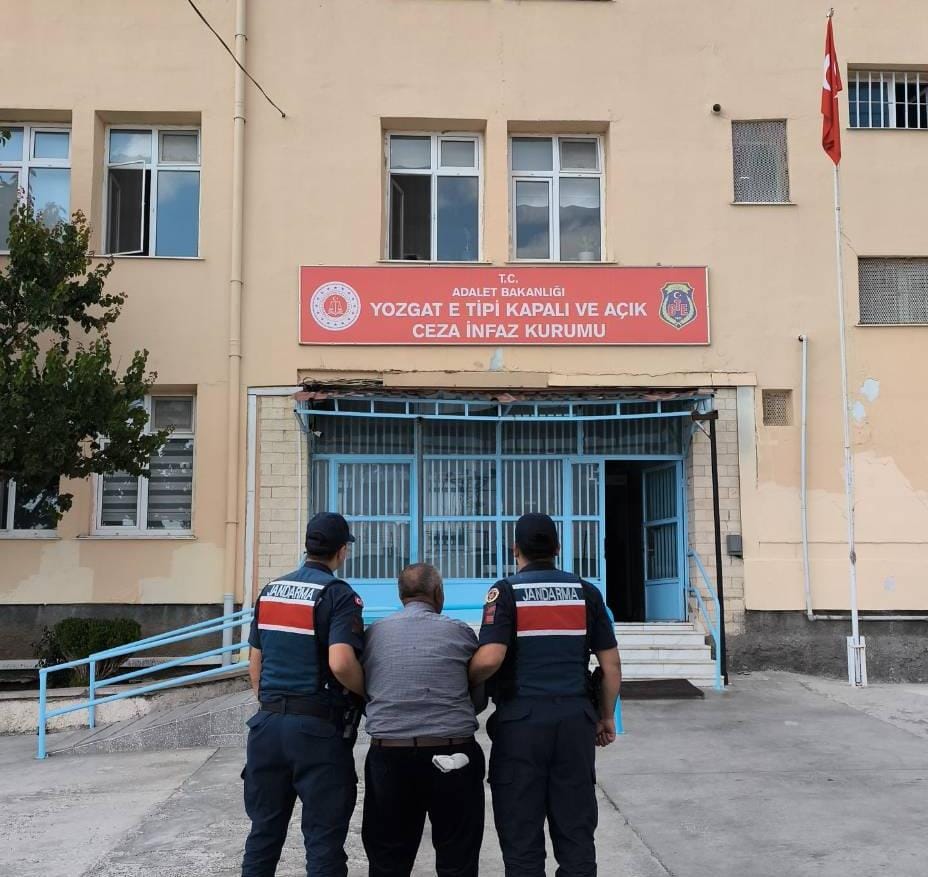 Yozgat’ta Jandarmadan Aranan Şahıslara Operasyon: 3 Kişi Yakalandı