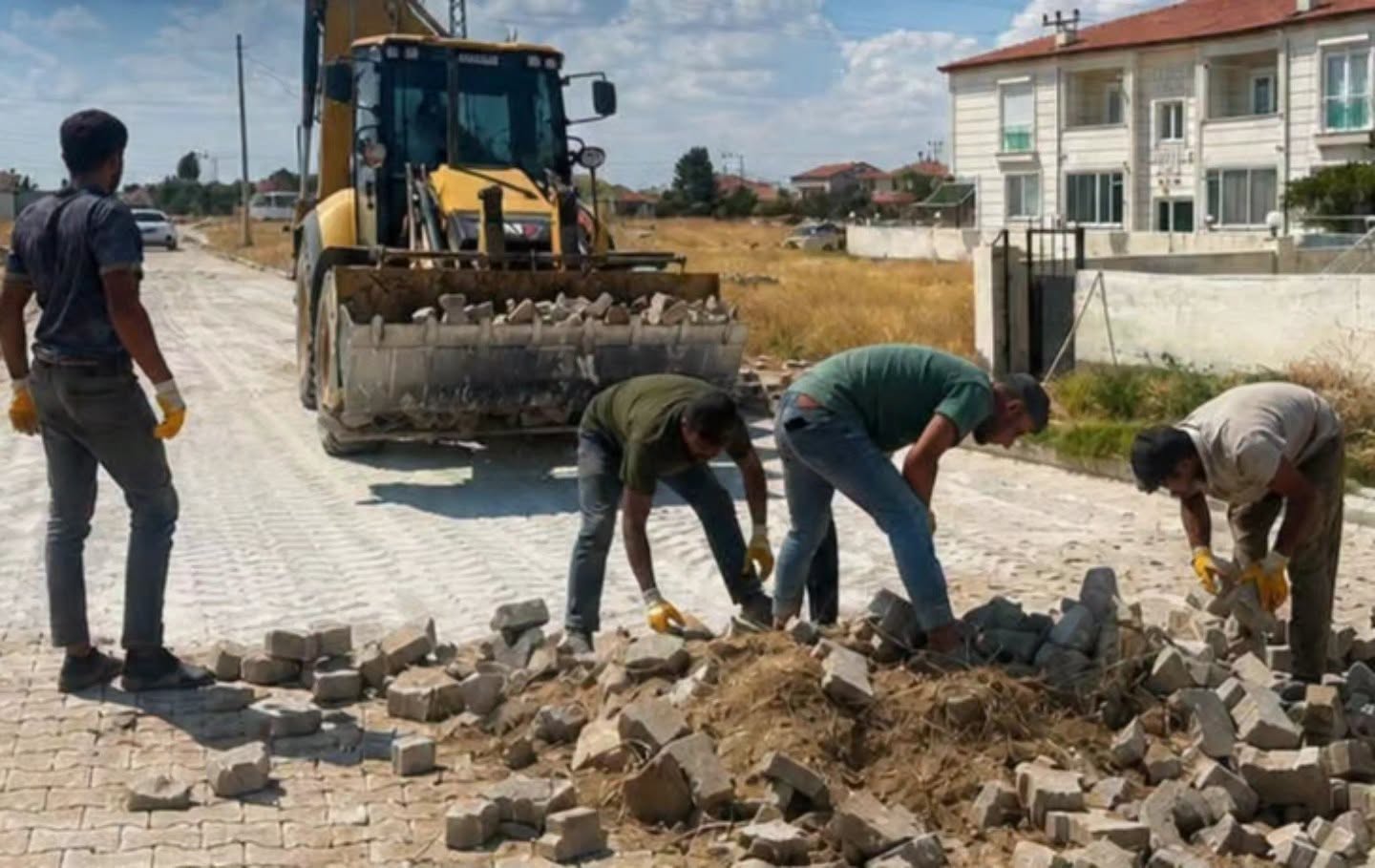 Boğazlıyan’da Yol Seferberliği: Ekipler İlçenin Her Noktasında Çalışıyor