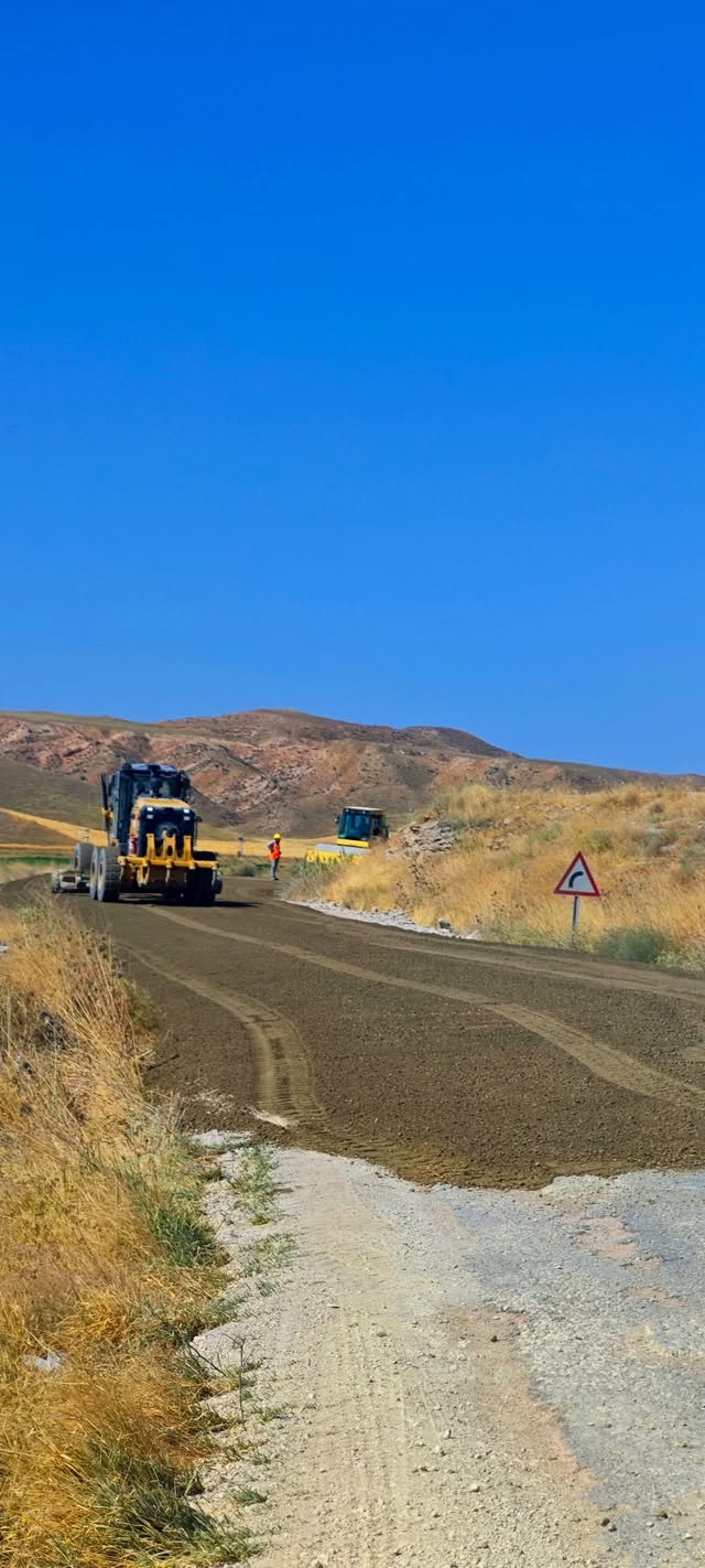 Yenifakılı’da Hızlı Tren Çalışmaları Sürüyor