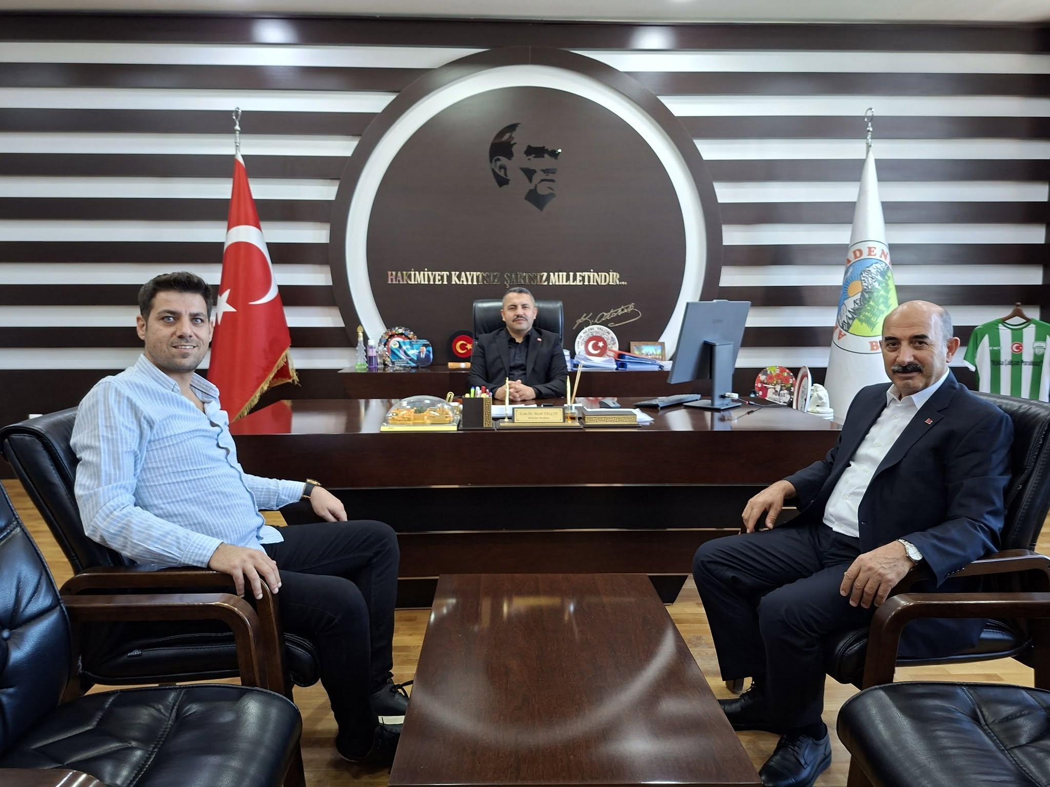 Akdağmadeni Derneği’nden Başkan Nezih Yalçın’a Ziyaret