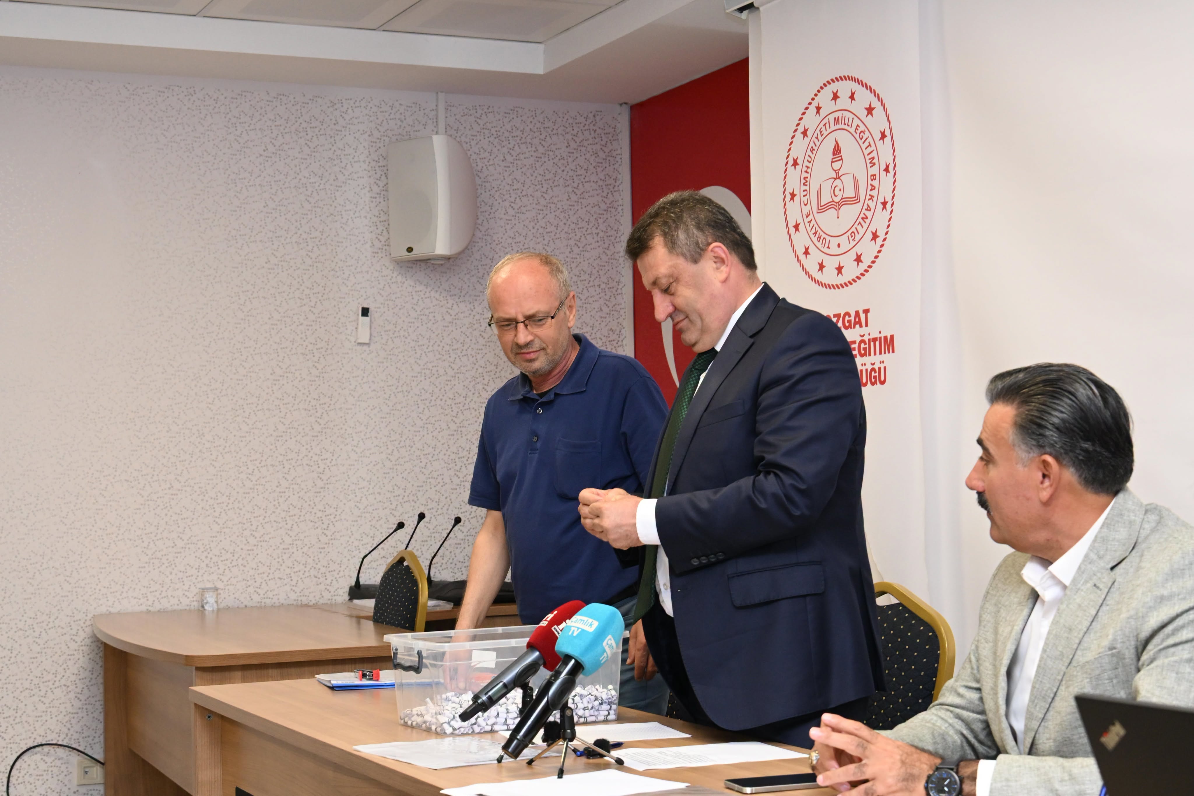 Yozgat’ta Okullarda Görev Yapacak 546 Personel İçin Kura Çekildi